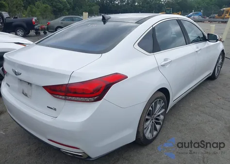 2015 Hyundai Genesis 3.8L z USA, uszkodzony, nr VIN KMHGN4JE8FU065595